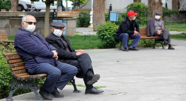 Erzincana yaz geliyor hava sıcaklığı 20 dereceyi bulacak