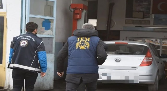 Erzincanda Huzurlu Sokaklar ve Düzensiz Göç İle Mücadele uygulaması