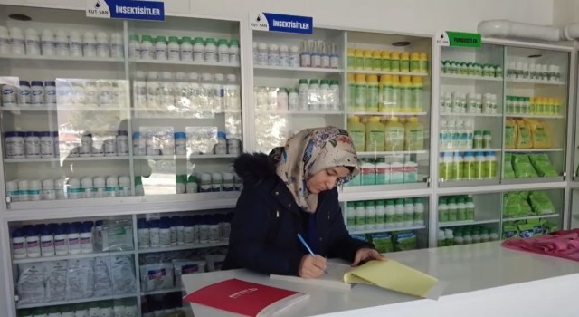 Erzincanda zirai ilaç, tohum ve gübre satış bayileri denetlendi