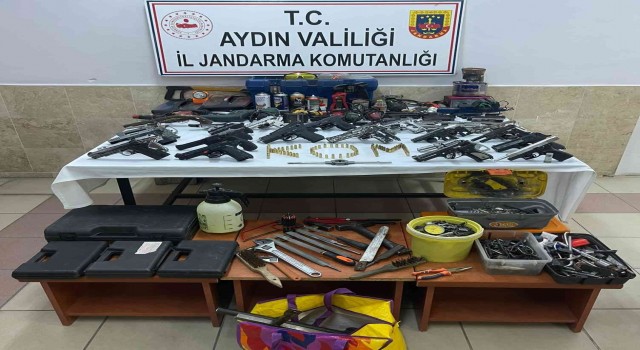 Ev değil mühimmat deposu çıktı