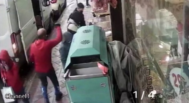 Eyüpsultanda şaşkına çeviren olay