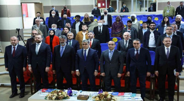 FENOFEM Sanal Sanayi Fuarının açılışı Karabük Üniversitesinde yapıldı