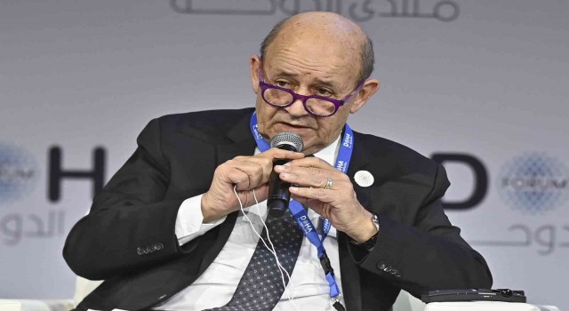 Fransa Dışişleri Bakanı Le Drian: Mariupol yeni Haleptir