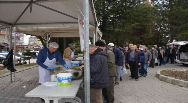 Gediz depreminde ölenler anıldı