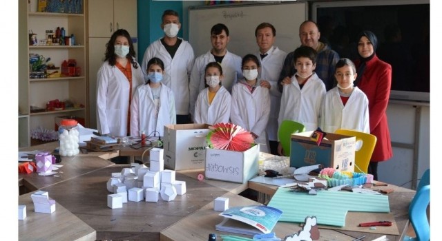 Gedizde Kendin yap atölyesi kursları açıldı