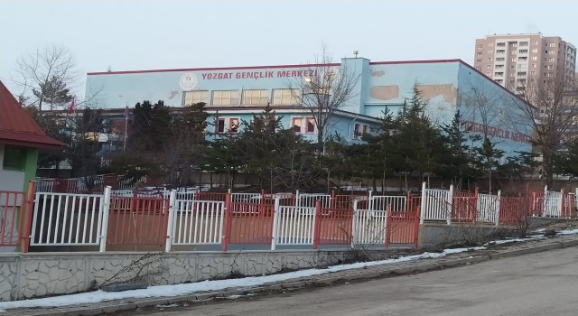 Gençlik merkezi yerine güreş eğitim merkezi yapılacak