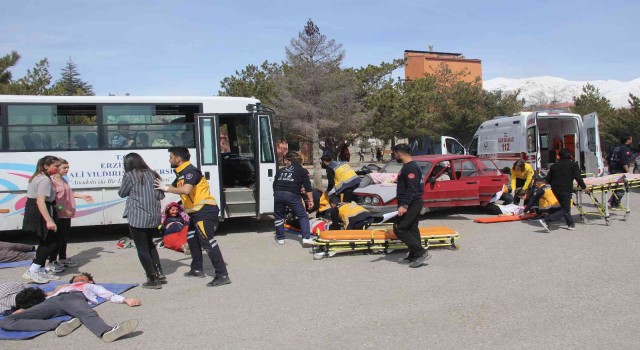 Gerçeği aratmayan “triaj” tatbikatı