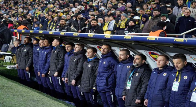 Gustavo 64 günün ardından formasına kavuştu