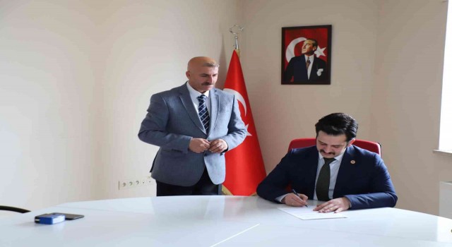 Hakkâri Valiliğinden 8 bin TL promosyon rekoru