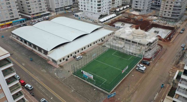Haliliyede kapalı semt pazarı hizmete açılıyor