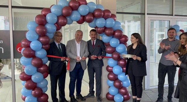 İhlas Pazarlama Trabzon Temsilciliğinin yeni binası hizmete açıldı