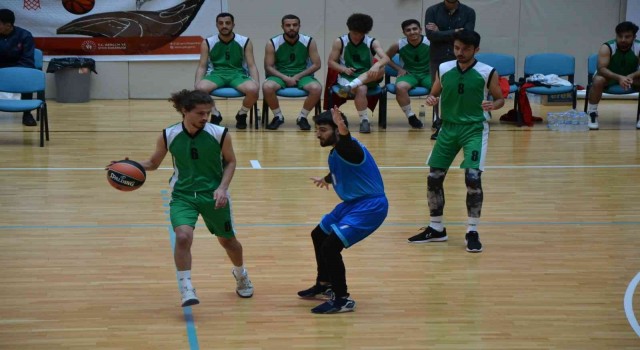 İller Arası Basketbol Turnuvası Vanda başladı