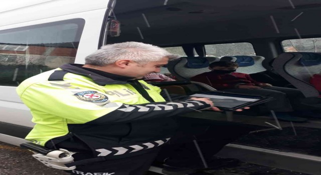 İneboluda okul servisleri denetlendi