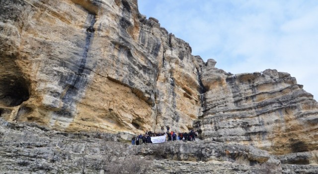 İnönü Üniversitesi öğrencileri sahada