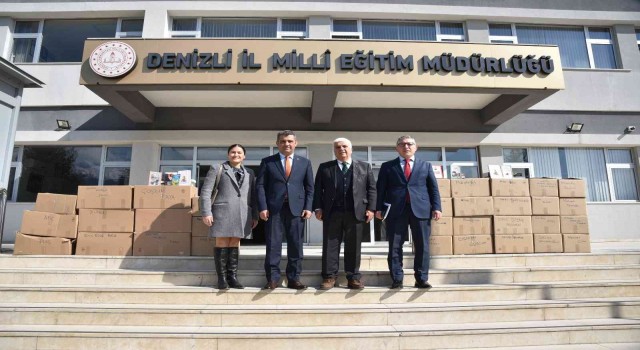 İş adamları tarafından kütüphanelere 2 bin 500 adet kitap bağışlandı