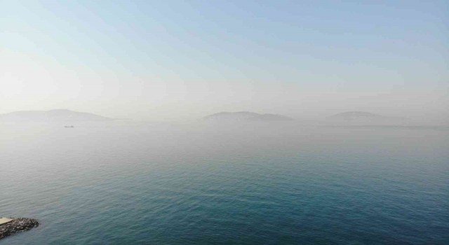 İstanbulda kirli hava ve sis havadan görüntülendi