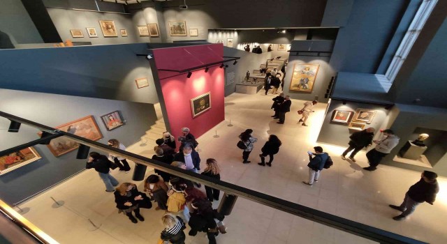 İzmir Resim Heykel Müzesi ve Galerisi evine döndü