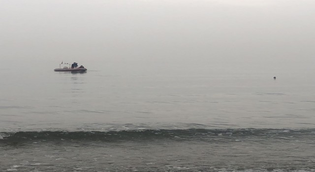 Karadeniz kıyısında dubayı mayın zannettiler