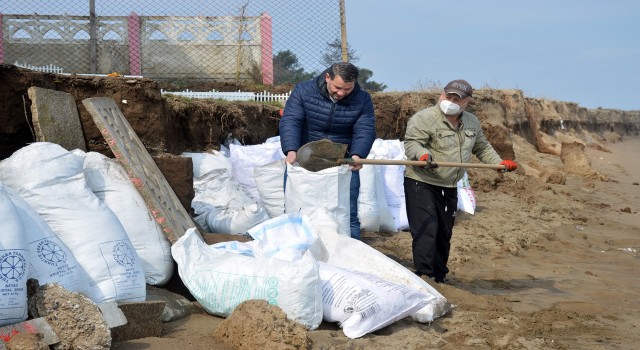 Karadeniz parça parça yutuyor