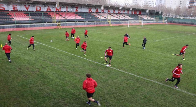Karaköprü Belediyespor Fethiyeye hazırlanıyor