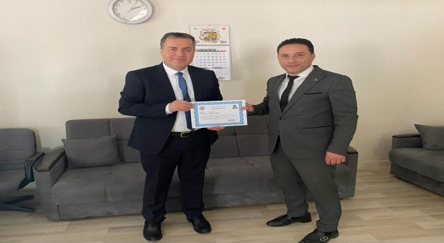 Karla mücadelenin kahramanlarına teşekkür belgesi verildi