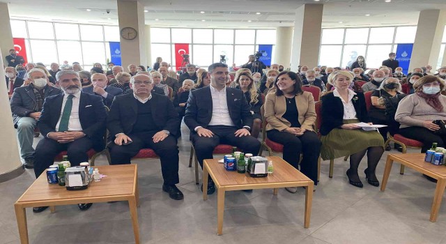 Kartalda 65 yaş üstü vatandaşa ‘Her Yaşta Dijital uygulaması tanıtıldı
