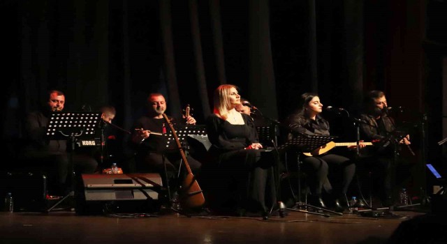 Kartallı dostları Aşık Veyseli unutmadı