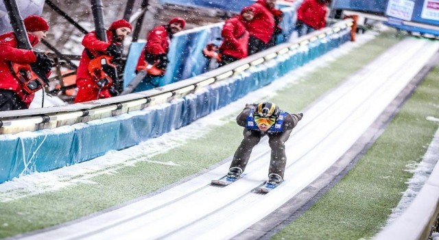 Kayakla atlamada sezon finali Slovenyada
