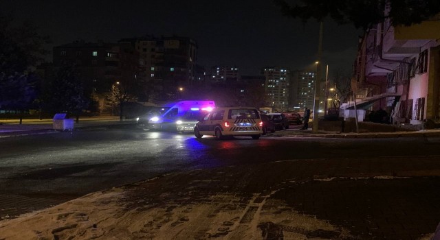 Kendine zarar veren şahsı ekipler kurtardı