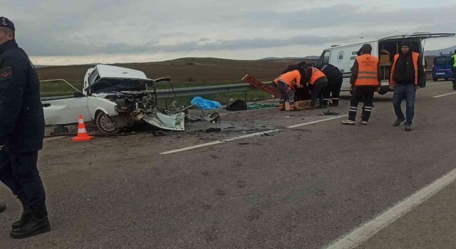 Keşan-Enez karayolunda kaza: 1 ölü 2 yaralı