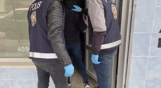 Konyada sahte plaka operasyonu