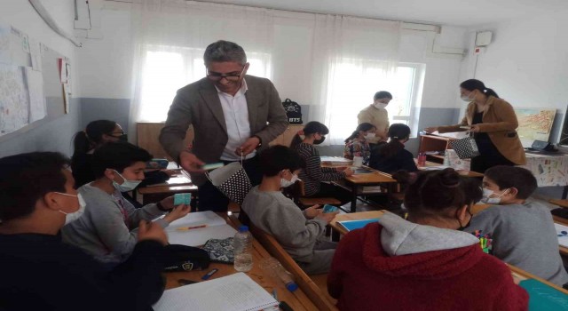 Köyceğizde atık yağ getiren öğrenciler sabunlara kavuştu