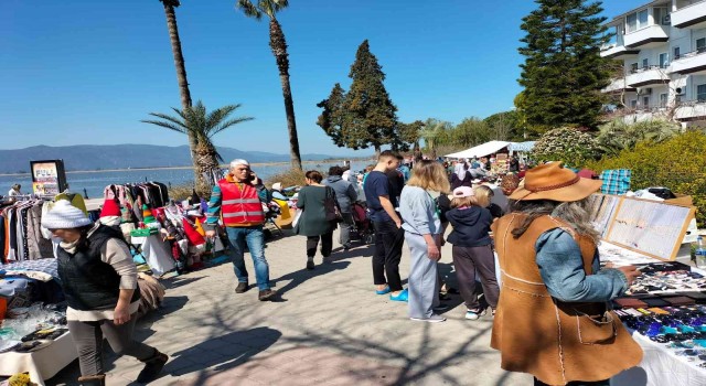 Köyceğizde ‘İkinci El Pazarı 8 ay sonra yeniden kuruldu