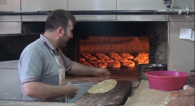 Kütahyada ramazan pidesinin fiyatları belli oldu