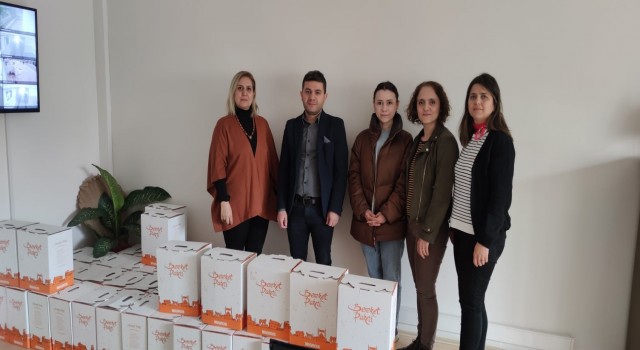 Malatyada ihtiyaç sahibi öğrencilere Ramazan desteği
