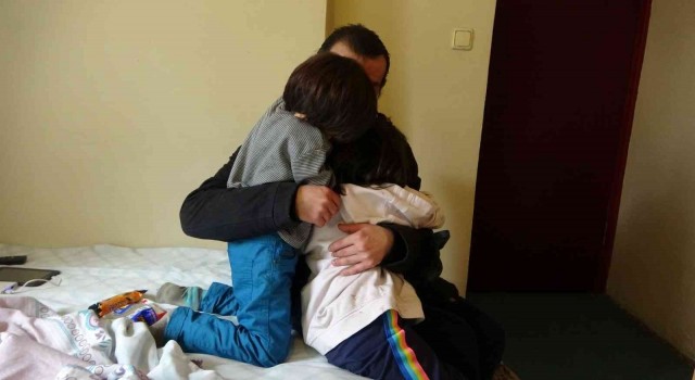 Maltepede anne, 3 çocuğunu bırakıp komşusu ile kaçtı