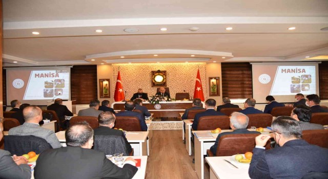 Manisada 17 kaymakamın katılımıyla toplantı yapıldı