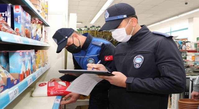 Mersinde fahiş fiyat ve stok denetimleri sürüyor