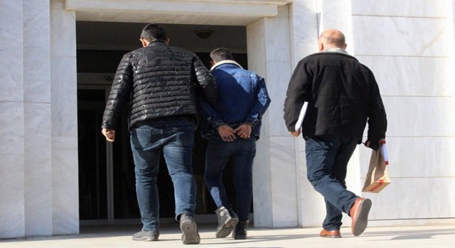 Milasta aranan 10 şahıs yakayı ele verdi