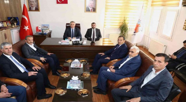 MKYK Üyesi Yanılmaz, AK Partili belediyeleri ziyaret etti
