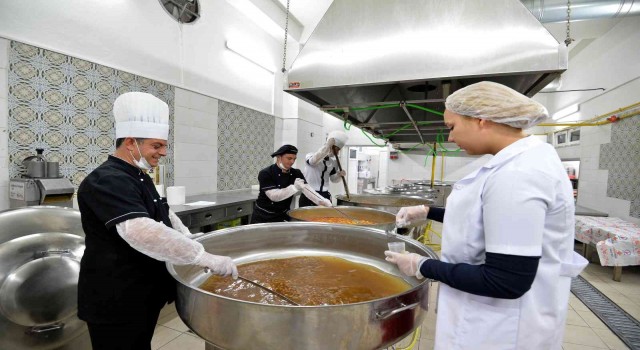 Muratpaşada mahallelerde iftar sofraları kurulacak