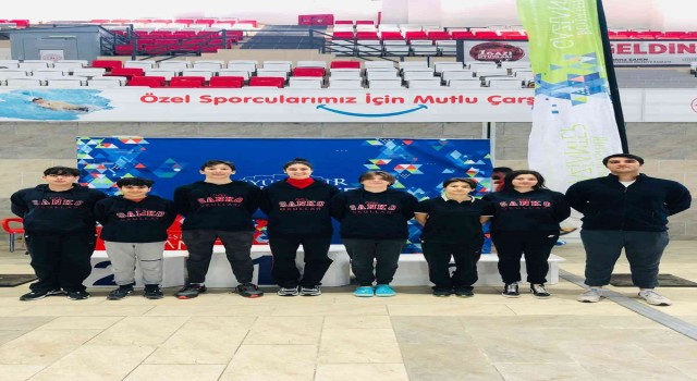 Mustafa Cengiz 1. Gazi Oyunları yüzme yarışması