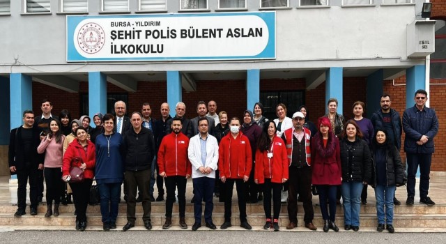 Öğretmen ve velilerden anlamlı ‘kanpanya