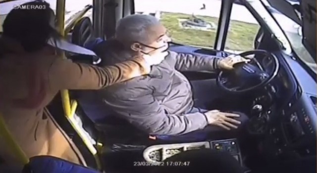 Pendikte kadın yolcudan minibüs şoförüne Will Smith tokadı