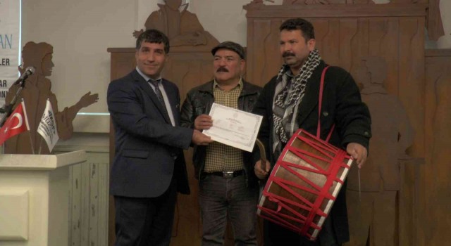 Ramazanda görev alacak davulcular sertifikalarını aldı