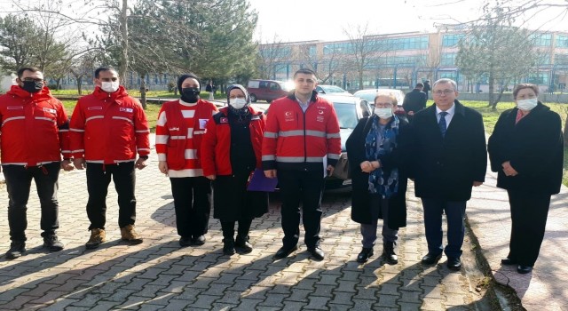 Rektör Tabakoğlu, Ukraynadan gelen Kırım Tatar Türklerini ziyaret etti