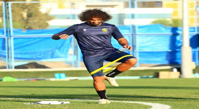 Sadık Çiftpınar: Tüm futbolseverlerden özür diliyorum
