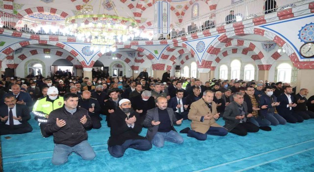 Şehit polis memuru Eyü Saz için mevlit okutuldu