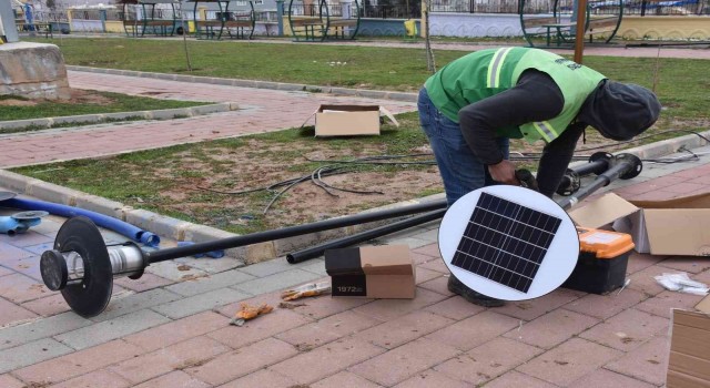 Siirtte parklar güneş enerjisiyle aydınlanacak