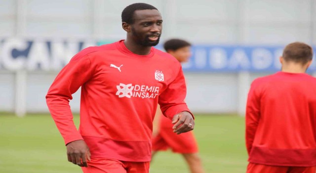 Sivasspora Konate ve Camara şoku!